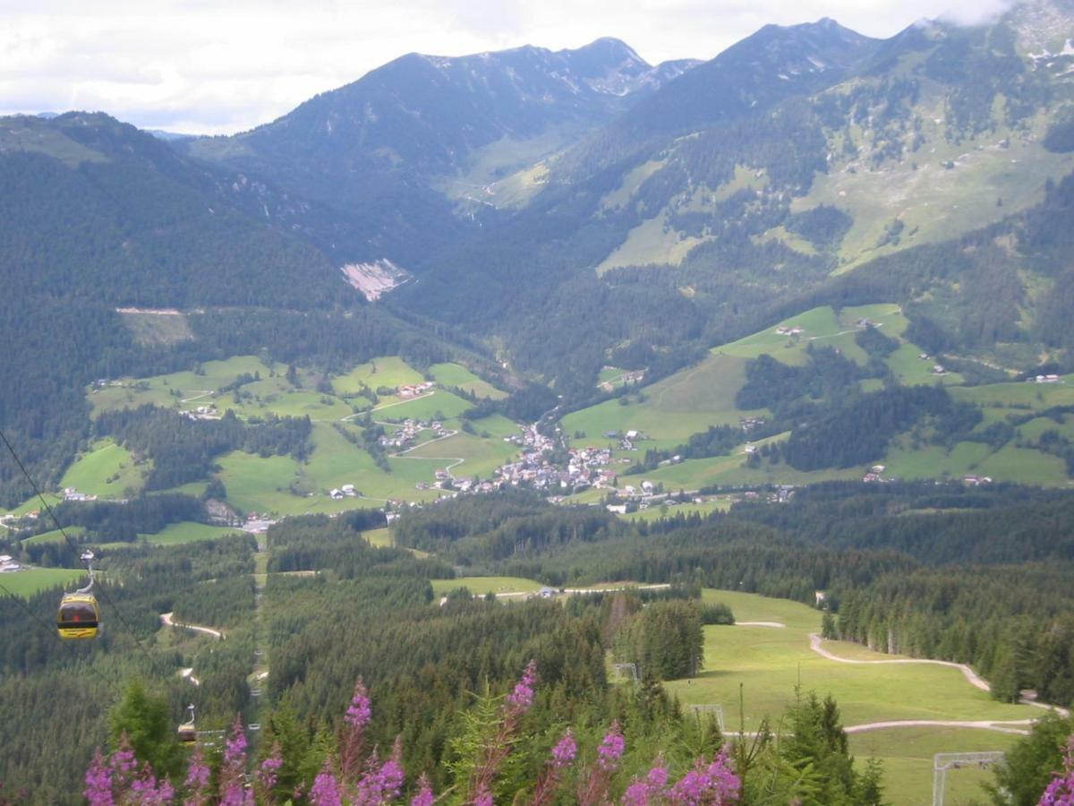 Dachstein Appartement Russbach am Pass Gschütt Buitenkant foto
